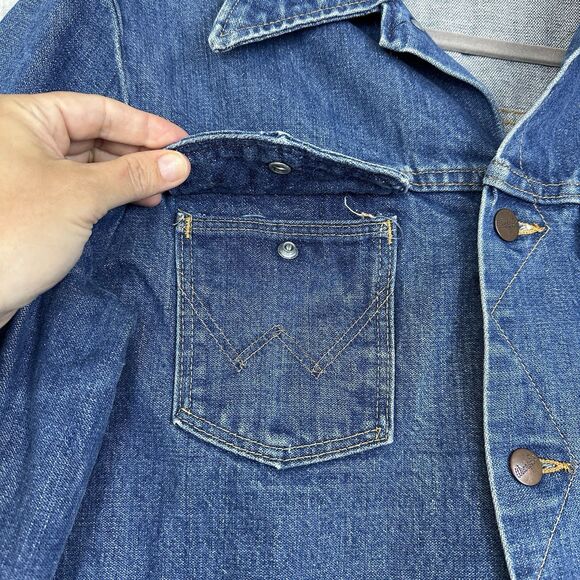 Vtg 70s Wrangler Jean Jacket Mens 40L? Denim Made in USA Trucker Country Western - Picture 3 of 14